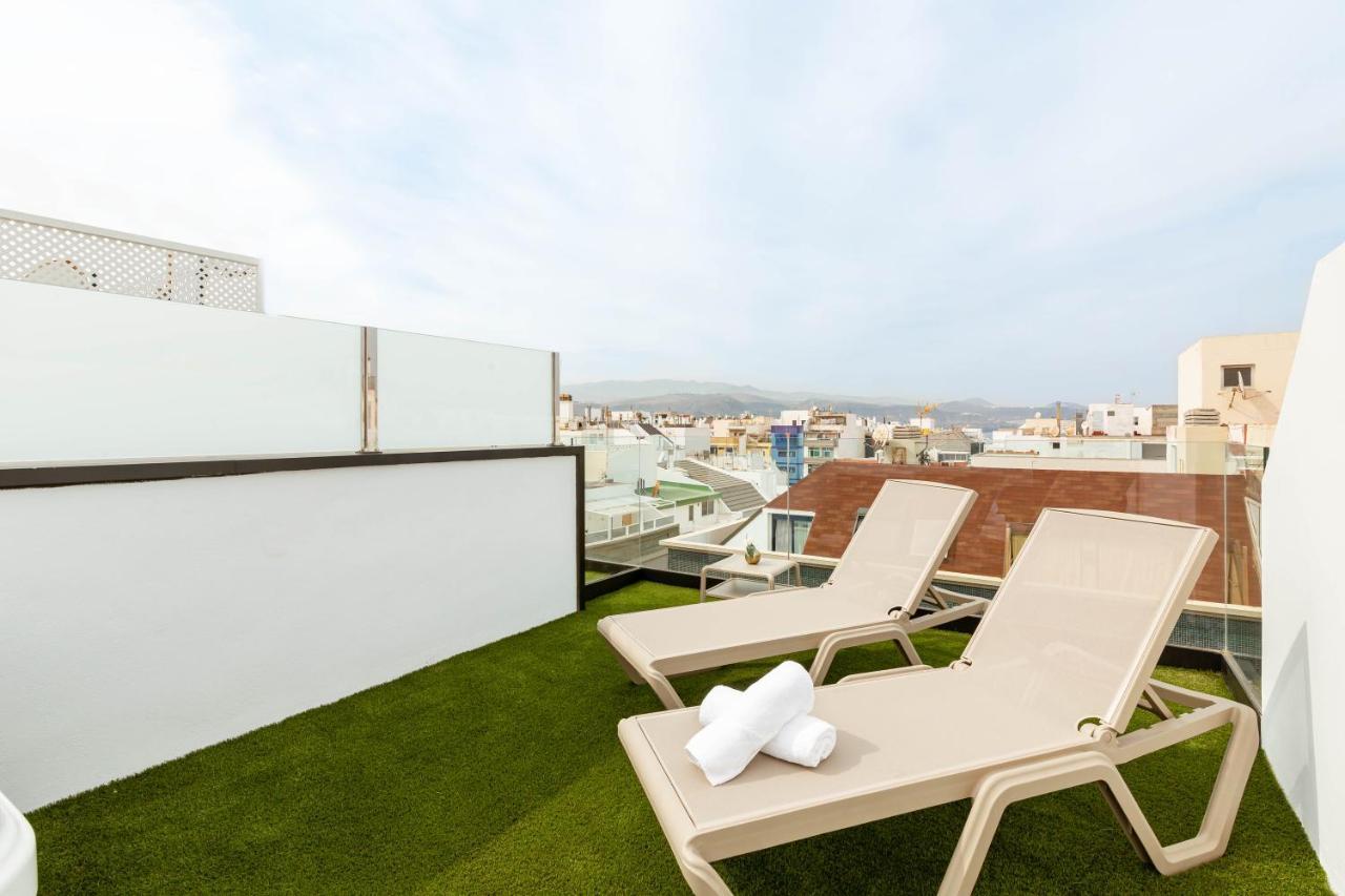 شقة Luxury Penthouse With Jacuzzi La Strada لاس بالماس دي غران كاناريا المظهر الخارجي الصورة